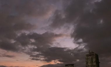 For Sale: Spacious 1 bedroom with parking