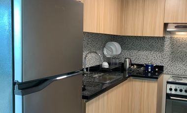 For Sale: Spacious 1 bedroom with parking