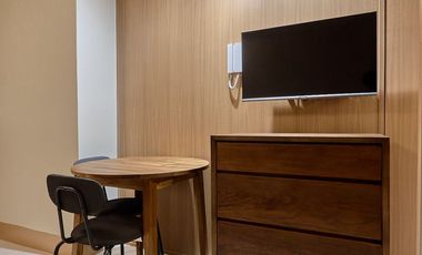 SHORETHREE04XXT1: For Rent Fully Furnished 2BR with Balcony in Shore 3 Residence