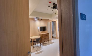 SHORETHREE04XXT1: For Rent Fully Furnished 2BR with Balcony in Shore 3 Residence