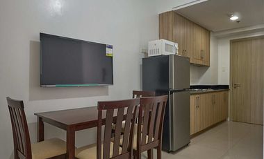 SHORE17XXC: For Rent Fully Furnished 1 BR with Balcony in Shore 1 Residences