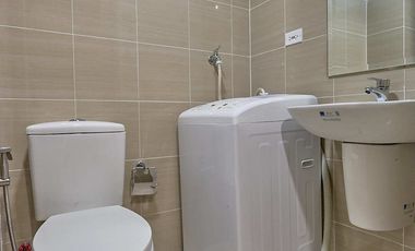 SHORE17XXC: For Rent Fully Furnished 1 BR with Balcony in Shore 1 Residences