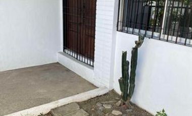 3BR House Duplex for Rent at Merville Park Subdivision, Parañaque City