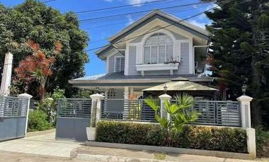 5BR House and Lot for Rent/Sale at Tagaytay City