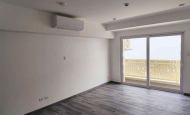Studio in Macapagal Passy HongJi Garden beside Double Dargon with balcony