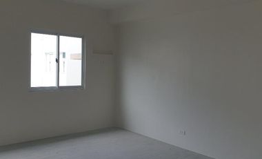 Rush Sale! Amaia Steps Nuvali Studio