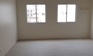 Rush Sale! Amaia Steps Nuvali Studio