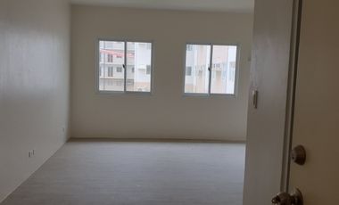 Rush Sale! Amaia Steps Nuvali Studio