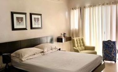 4BR House and Lot for Rent at Kapitolyo Pasig City