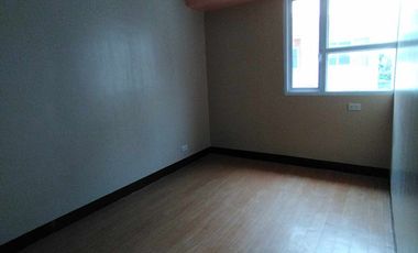 FOR SALE 1 BR BARE UNIT AT LIONS PARK RESIDENCES STA ANA SUN VALLEY PARAÑAQUE