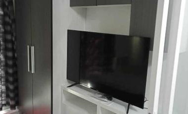 Azure Bicutan Condo Unit For Sale with Parking