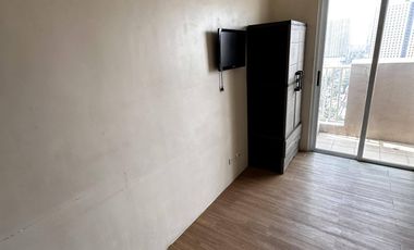 Studio Unit at Laureano Di Trevi Tower 3 Makati City