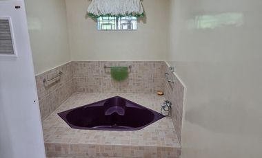5-Bedroom House for Rent in Breezy Tagaytay, Cavite