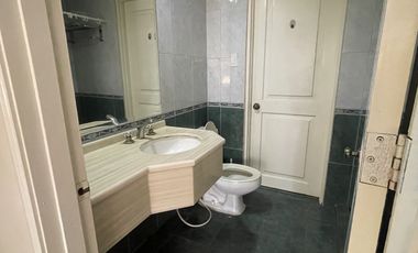 FOR SALE 2Bedroom in Salcedo Village Makati, TWO LAFAYETTE SQUARE