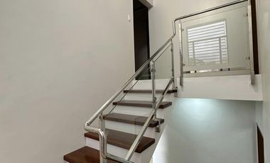4 Bedroom House & Lot with pool For Sale in Trinidad Village, San Fernando City