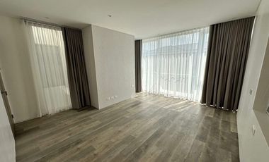 5 Bedroom House and Lot for Sale in Marquee Place, Angeles City Pampanga