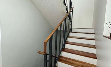 Crystal Dale Subd. House for Sale!
