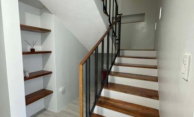 Crystal Dale Subd. House for Sale!