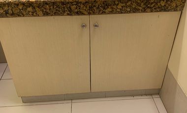 4 Bedroom House for Rent in Urdaneta Village, Makati City