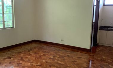 4 Bedroom House for Rent in Urdaneta Village, Makati City
