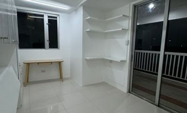 3-Bedroom Condo for Rent in 8 Wack-Wack Condominium, Mandaluyong City