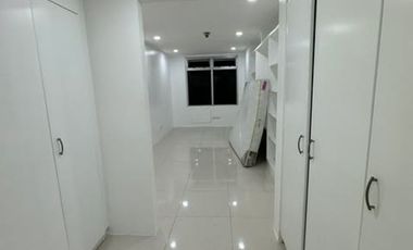 3-Bedroom Condo for Rent in 8 Wack-Wack Condominium, Mandaluyong City