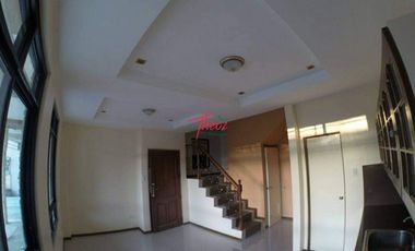 Building Apartment @ Intercity Homes for Sale at Muntinlupa