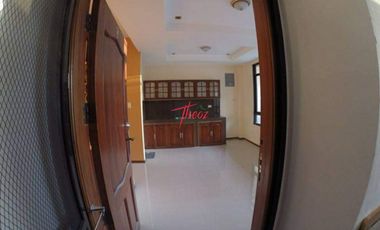 Building Apartment @ Intercity Homes for Sale at Muntinlupa