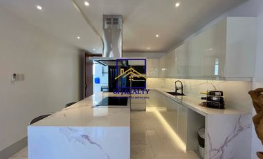 7 Bedroom Townhouse Unit for Rent in Angeles City, Pampanga Near MQ Mall