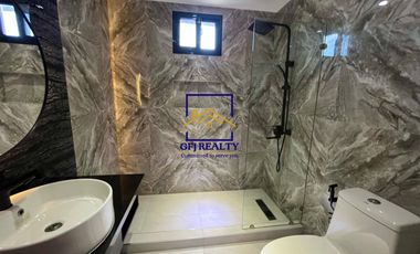 7 Bedroom Townhouse Unit for Rent in Angeles City, Pampanga Near MQ Mall