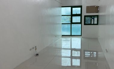 For Rent Commercial Unit At Symphony Tower 2