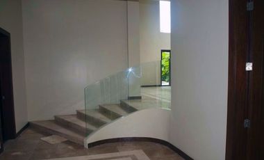 Luxury 4 Bedroom House and Lot for Sale in Dasmarinas Village, Makati City