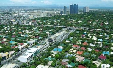 10 Bedroom Luxury House for Sale in Forbes Park, Makati City