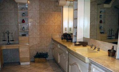 10 Bedroom Luxury House for Sale in Forbes Park, Makati City