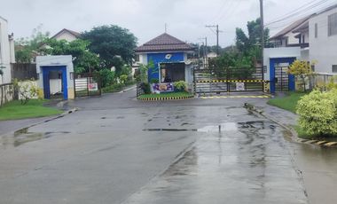 Single Attached Classic House and lot for Sale in San Fernando, Pampanga Near SM