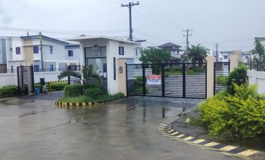 Single Attached Classic House and lot for Sale in San Fernando, Pampanga Near SM