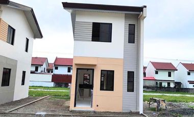 Single Attached Classic House and lot for Sale in San Fernando, Pampanga Near SM