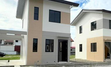 Single Attached Classic House and lot for Sale in San Fernando, Pampanga Near SM