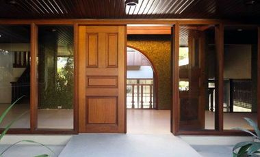 5 Bedroom Luxury House for Rent/Lease in Dasmarinas Village, Makati City