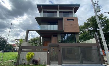 WOODRIDGE HEIGHTS Marikina Brand New house for Sale