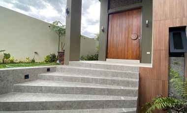 WOODRIDGE HEIGHTS Marikina Brand New house for Sale