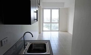 Condominium RFO 30k/month For Sale Pioneer Woodlands Mandaluyong Boni Edsa C5