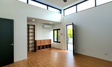 For Sale: Brand New Modern House With Swimming Pool in BF Homes Parañaque