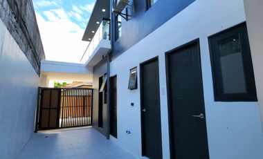 For Sale: Brand New Modern House With Swimming Pool in BF Homes Parañaque