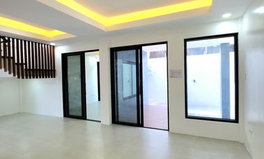 For Sale: Brand New Modern House With Swimming Pool in BF Homes Parañaque