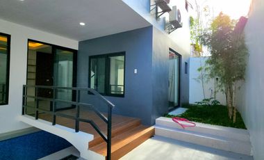 For Sale: Brand New Modern House With Swimming Pool in BF Homes Parañaque