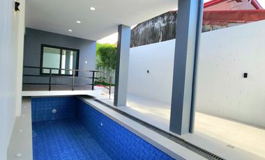 For Sale: Brand New Modern House With Swimming Pool in BF Homes Parañaque