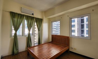 3 Bedroom with Balcony with Parking slot in Sonata Private Residences