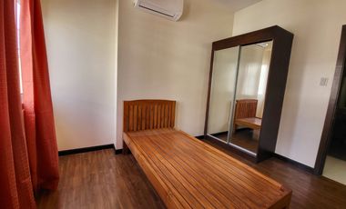 3 Bedroom with Balcony with Parking slot in Sonata Private Residences