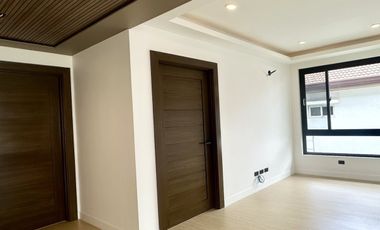 For Sale: Brand New Elegant Modern House in BF Homes Parañaque